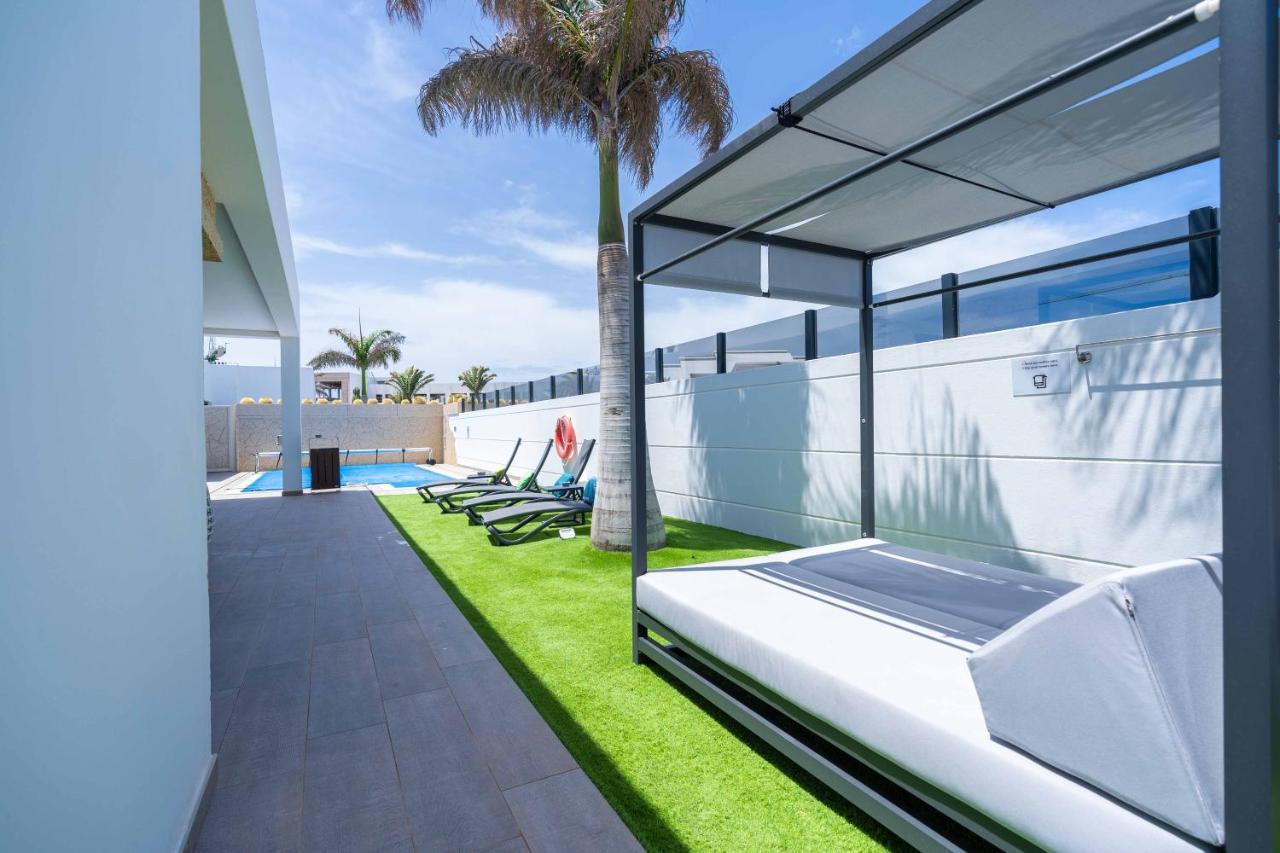 Sea Breeze Villas Lapa And Claca Playa Blanca  Exterior photo