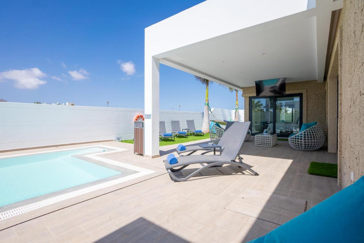 Sea Breeze Villas Lapa And Claca Playa Blanca  Exterior photo