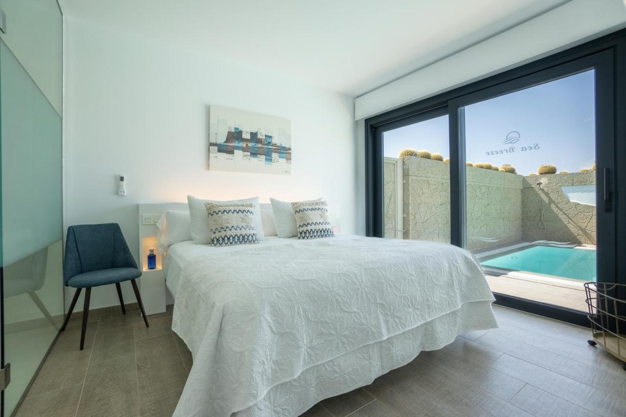 Sea Breeze Villas Lapa And Claca Playa Blanca  Exterior photo
